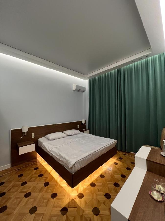 Marco Polo Hotell Kutaisi Exteriör bild