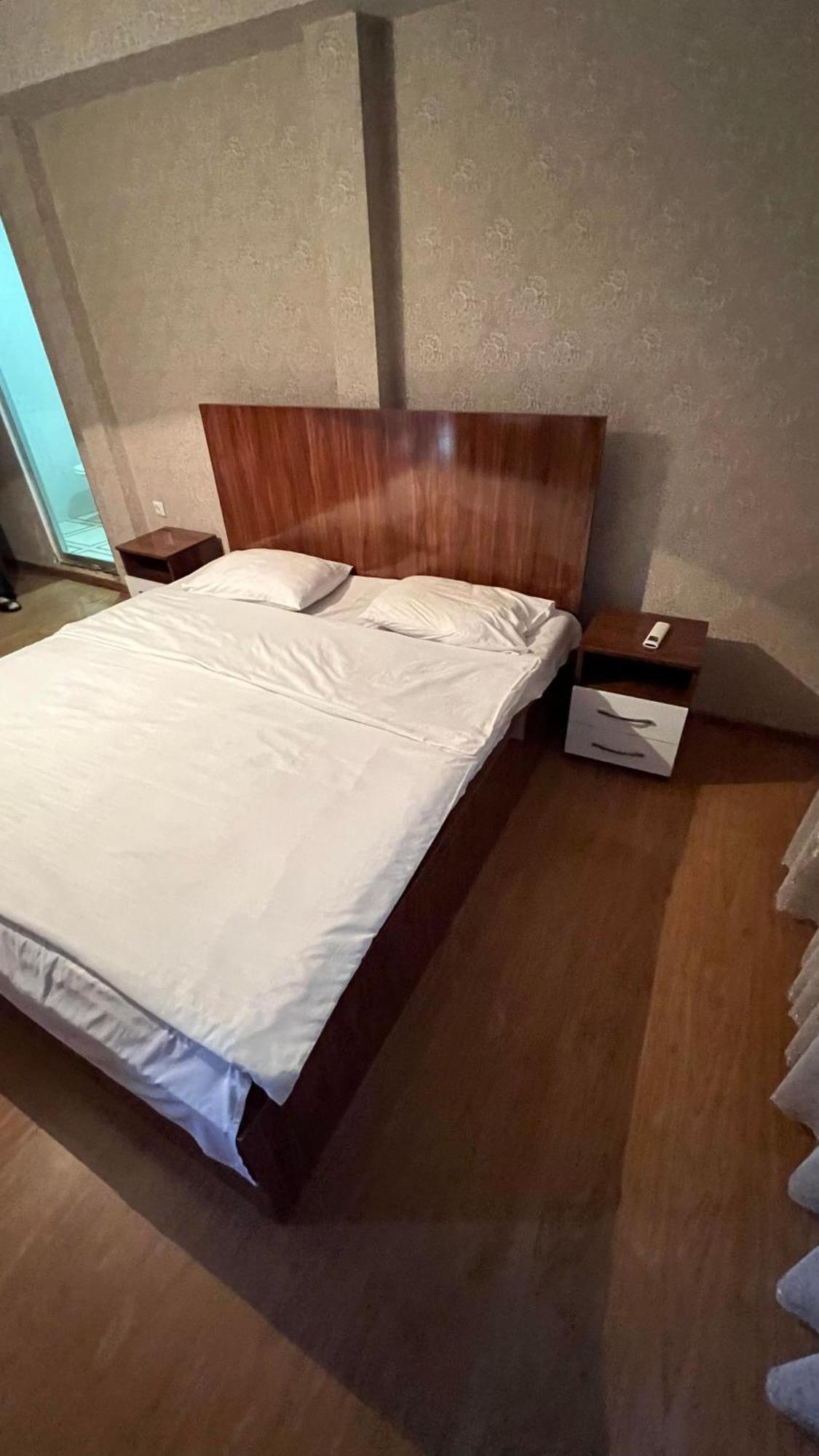 Marco Polo Hotell Kutaisi Exteriör bild